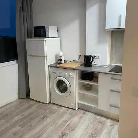 C Y L Appartement