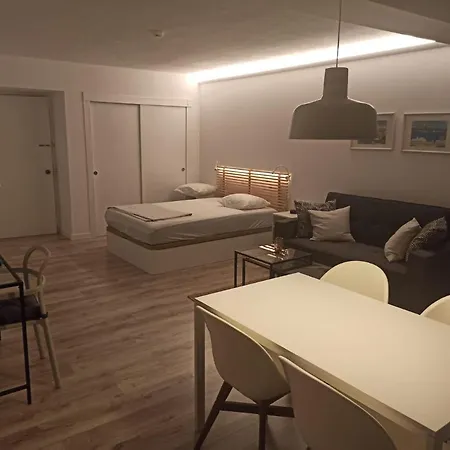 C Y L Appartement *